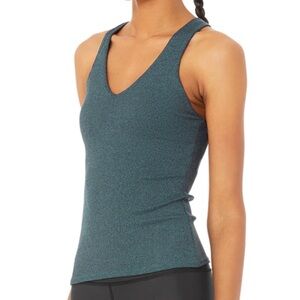 Alo Elevate Tank